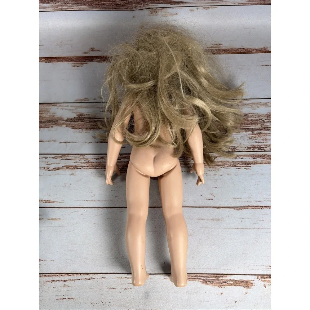 Vintage Magic Attic Club Alison McCann 17 Inch Girl Doll Blonde Blue Eyes